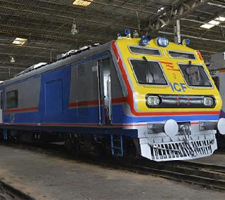 AC local will run from Mumbai on May 15 | मुंबईत १५ मे पासून धावणार एसी लोकल AC local will run from Mumbai on May 15 | मुंबईत १५ मे पासून धावणार एसी लोकल