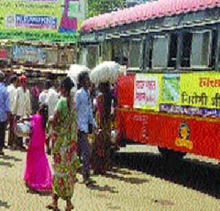 Rohriya laborers migrate to Jawhar taluka | जव्हार तालुक्यात रोहयो मजुरांचे स्थलांतर सुरूच Rohriya laborers migrate to Jawhar taluka | जव्हार तालुक्यात रोहयो मजुरांचे स्थलांतर सुरूच