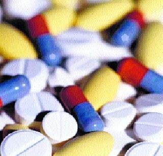 Action by FDA on drug shops | औषधांच्या दुकानांवर ‘एफडीए’ची कारवाई Action by FDA on drug shops | औषधांच्या दुकानांवर ‘एफडीए’ची कारवाई