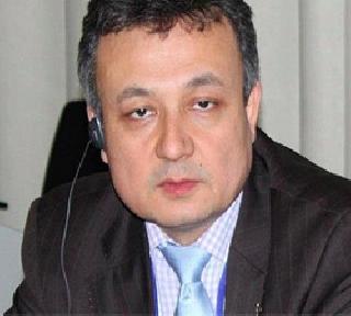 India resigns Doccon Issa from China after China's opposition | चीनच्या विरोधानंतर भारताकडून डोल्कन इसा यांचा व्हिसा रद्द India resigns Doccon Issa from China after China's opposition | चीनच्या विरोधानंतर भारताकडून डोल्कन इसा यांचा व्हिसा रद्द