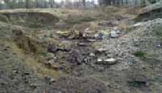 The work was half-billed for only eight lakhs | काम अर्धवट मात्र आठ लाखांचे बिल काढले