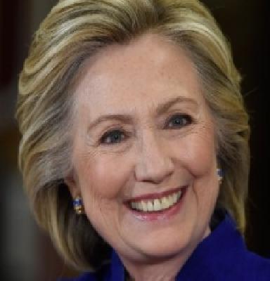 My Cabinet will have half of the women - Hariari | माझ्या मंत्रिमंडळात निम्म्या महिला असतील -हिलरी