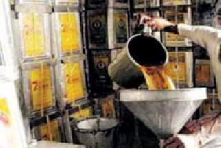 Food adulteration is harmful to health | खाद्यान्नातील भेसळ आरोग्यासाठी हानीकारक