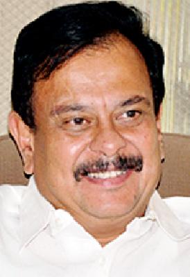 FDA installer; NMC-police too | एफडीए हप्तेखोर; मनपा-पोलिसांचीही साथ FDA installer; NMC-police too | एफडीए हप्तेखोर; मनपा-पोलिसांचीही साथ