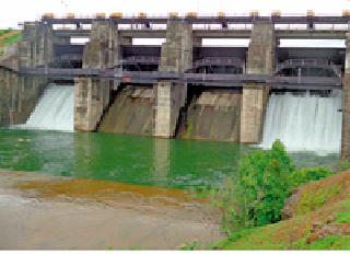 The neighbor's eye on the Shahnur water | शहानूरच्या पाण्यावर शेजारच्या तालुक्याचा डोळा The neighbor's eye on the Shahnur water | शहानूरच्या पाण्यावर शेजारच्या तालुक्याचा डोळा