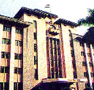 Merge the name committee in the Standing Committee | स्थायी समितीमध्येच नाव समिती विलीन करा Merge the name committee in the Standing Committee | स्थायी समितीमध्येच नाव समिती विलीन करा