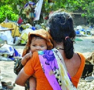 Selling water to drought victims in Mumbai? | मुंबईत दुष्काळग्रस्तांना पाण्याची विक्री?