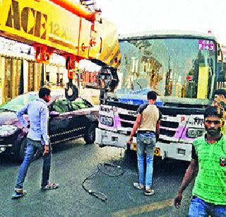 Breckfell PMP blown up | ब्रेकफेल पीएमपीने उडविला हाहाकार