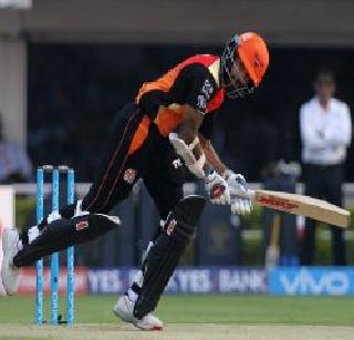 Hyderabad's 178-run challenge | हैदराबादचे मुंबईसमोर 178 धावांचं आव्हान