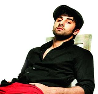 Ranbir's new addiction? | रणबीरला जडले नवे व्यसन? Ranbir's new addiction? | रणबीरला जडले नवे व्यसन?