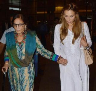 Will I stay home from this house? On the Luliya-Vishe Airport with Khan family members | होणार सून मी या घरची? खान कुटुंबियांसह लूलिया दिसली एअरपोर्टवर Will I stay home from this house? On the Luliya-Vishe Airport with Khan family members | होणार सून मी या घरची? खान कुटुंबियांसह लूलिया दिसली एअरपोर्टवर
