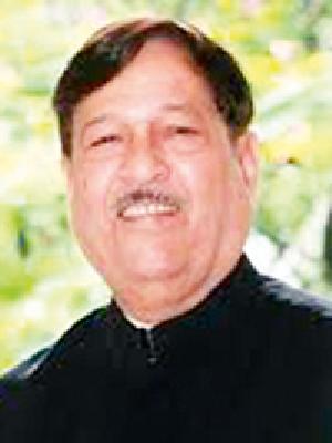 The FDA officials do not even spare Bapatto | बापटांनाही जुमानत नाही, एफडीएचे अधिकारी