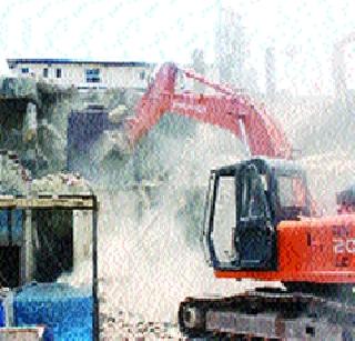 Hammer on the construction blocks | अडथळा ठरणाऱ्या बांधकामांवर हातोडा