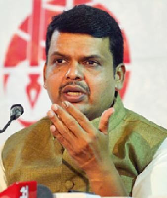 Blow the wrong people! | चुकीच्या माणसांना झोडपून काढा!