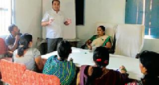 Municipal Chief, Workshop on Municipal Chief, Corporators | नगराध्यक्षांनी घेतली नगराध्यक्ष, नगरसेवकांची कार्यशाळा