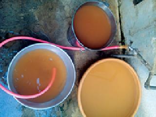 Turbulence nauseous turbid water | नळ ओकताहेत गढूळ पाणी