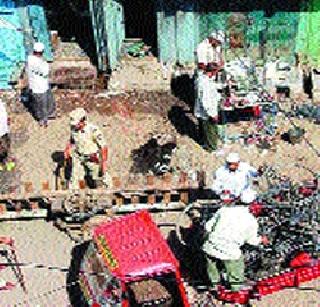 Malegaon accused, Modi's grace! | मालेगावच्या आरोपींवर मोदींची कृपा! Malegaon accused, Modi's grace! | मालेगावच्या आरोपींवर मोदींची कृपा!