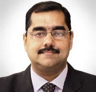 Suicide by plunging Britannica's COO from the building | ब्रिटानिकाच्या COO ची इमारतीवरुन उडी मारुन आत्महत्या Suicide by plunging Britannica's COO from the building | ब्रिटानिकाच्या COO ची इमारतीवरुन उडी मारुन आत्महत्या