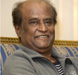 The superstar Rajinikanth was supposed to be kidnapped by Veerappan ...! | वीरप्पन करणार होता सुपरस्टार रजनीकांतचेही अपहरण...! The superstar Rajinikanth was supposed to be kidnapped by Veerappan ...! | वीरप्पन करणार होता सुपरस्टार रजनीकांतचेही अपहरण...!