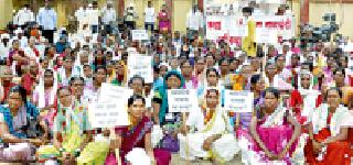 'Swaminar' hit on excise | ‘स्वामिनी’ची एक्साईजवर धडक