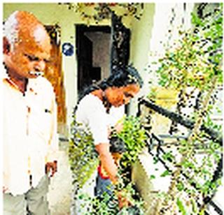 Small for water escape; But effective solution | पाणीबचतीसाठी छोटे; पण प्रभावी उपाय Small for water escape; But effective solution | पाणीबचतीसाठी छोटे; पण प्रभावी उपाय