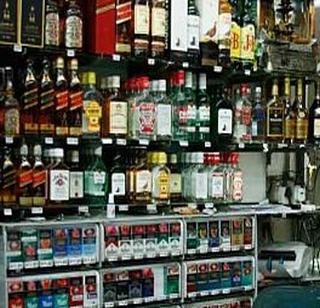 Trouble with the wine shop in Girgaum at 11 pm | गिरगावात रात्री ११पर्यंत वाइन शॉपचा त्रास Trouble with the wine shop in Girgaum at 11 pm | गिरगावात रात्री ११पर्यंत वाइन शॉपचा त्रास