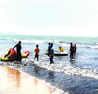 The union minister will cooperate with the beach | समुद्रकिनाऱ्यासाठी केंद्रीय मंत्री सहकार्य करणार The union minister will cooperate with the beach | समुद्रकिनाऱ्यासाठी केंद्रीय मंत्री सहकार्य करणार