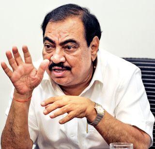 Eknath Khadseen's phone, state government's inquiry ordered by Dawood's house | एकनाथ खडसेंना दाऊदच्या घरुन फोन, राज्य सरकारचे चौकशीचे आदेश Eknath Khadseen's phone, state government's inquiry ordered by Dawood's house | एकनाथ खडसेंना दाऊदच्या घरुन फोन, राज्य सरकारचे चौकशीचे आदेश