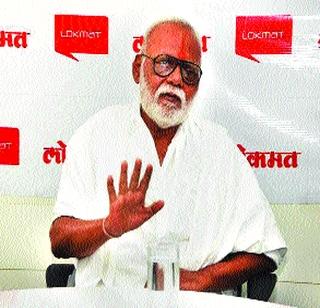 Avoid the change of keertankara | कीर्तनकारांचा परिवर्तनाचा टाळ Avoid the change of keertankara | कीर्तनकारांचा परिवर्तनाचा टाळ