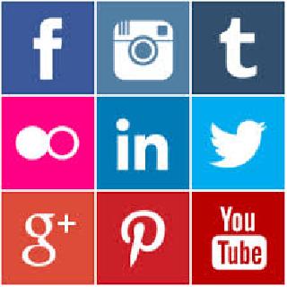 Use of social media in libraries | ग्रंथालयांमध्ये व्हावा सोशल मीडियाचा वापर