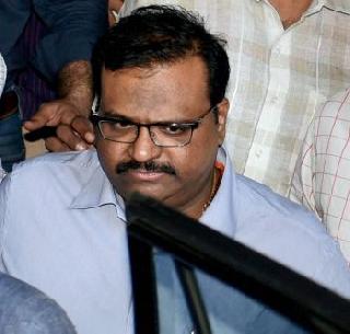 Pankaj and Sameer Bhujbal's appointment to MET | पंकज आणि समीर भुजबळ यांच्या एमईटीवरील नियुक्त्या बेकायदा Pankaj and Sameer Bhujbal's appointment to MET | पंकज आणि समीर भुजबळ यांच्या एमईटीवरील नियुक्त्या बेकायदा