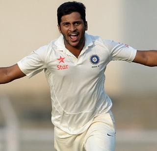 Palghar's Shardul Thakur in the Indian squad | पालघरचा शार्दुल ठाकूर भारतीय संघात Palghar's Shardul Thakur in the Indian squad | पालघरचा शार्दुल ठाकूर भारतीय संघात