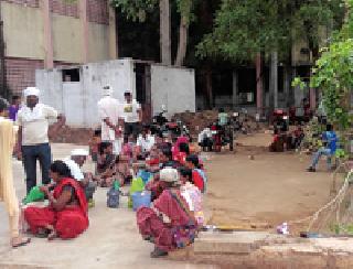 Patients' rush ... | रूग्णांची गर्दी... Patients' rush ... | रूग्णांची गर्दी...