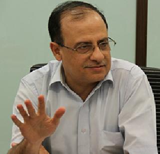 Be careful not to tinkle with the rain - Commissioner | पावसाळ्यात पाणी तुंबणार नाही याची खबरदारी घ्या - आयुक्त Be careful not to tinkle with the rain - Commissioner | पावसाळ्यात पाणी तुंबणार नाही याची खबरदारी घ्या - आयुक्त