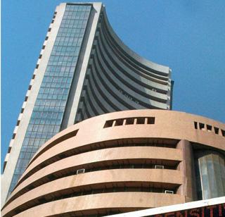The BSE benchmark Sensex gained 485 points in early trade, | शेअर बाजारात उत्साह, सेन्सेक्समध्ये ४८५ अंकांची वाढ