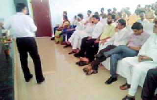 Resistance to the tree | वृक्षतोडीला विरोध कायमच Resistance to the tree | वृक्षतोडीला विरोध कायमच