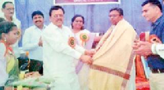 Arjunic schools progress in digitalization | डिजीटलायजेशनमधून अर्जुनी शाळा प्रगतीकडे Arjunic schools progress in digitalization | डिजीटलायजेशनमधून अर्जुनी शाळा प्रगतीकडे