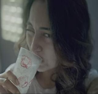 A look at 'Noor' for Sonakshi's birthday | सोनाक्षीच्या वाढदिवसानिमित्त 'नूर'ची झलक A look at 'Noor' for Sonakshi's birthday | सोनाक्षीच्या वाढदिवसानिमित्त 'नूर'ची झलक