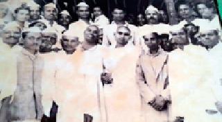 The nation has written a section of village songs in your country | राष्ट्रसंतांनी ग्रामगीतेचा काही भाग लिहिला तुमसरात