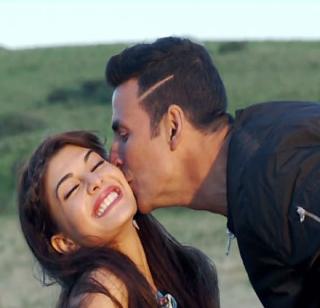 Again the same thing but Akshay Kumar is the best | पुन्हा ‘तेच ते’ पण अक्षय कुमार उत्तम