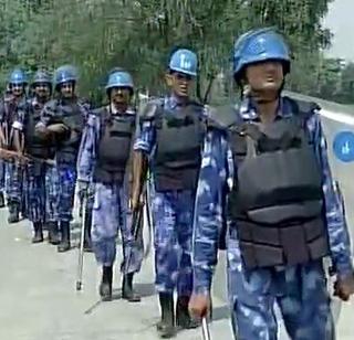 'High alert' in Haryana on the backdrop of Jat reservation | जाट आरक्षण आंदोलनाच्या पार्श्वभूमीवर हरयाणामध्ये 'हाय अलर्ट' 'High alert' in Haryana on the backdrop of Jat reservation | जाट आरक्षण आंदोलनाच्या पार्श्वभूमीवर हरयाणामध्ये 'हाय अलर्ट'