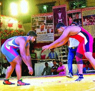 Mauli won the victory of Solapur | सोलापूरच्या माउलीची विजयी कूच Mauli won the victory of Solapur | सोलापूरच्या माउलीची विजयी कूच