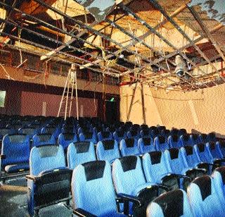 'Ghanekar' will be started in six months | ‘घाणेकर’ सुरू होणार सहा महिन्यांनी 'Ghanekar' will be started in six months | ‘घाणेकर’ सुरू होणार सहा महिन्यांनी