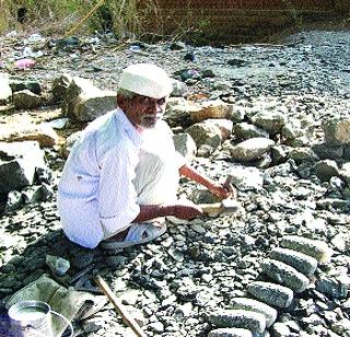 Pate, Vorwante, forgetful because of a mixer running | पाटे, वरवंटे, खलबत्ते चालले मिक्सरमुळे विस्मृतीत