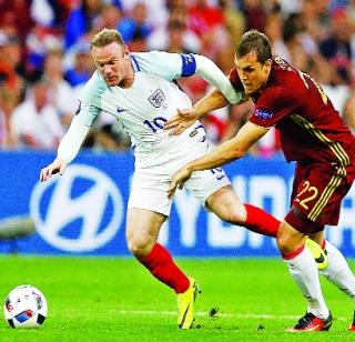 Russia has tied up with England | रशियाने इंग्लंडला बरोबरीत रोखले Russia has tied up with England | रशियाने इंग्लंडला बरोबरीत रोखले