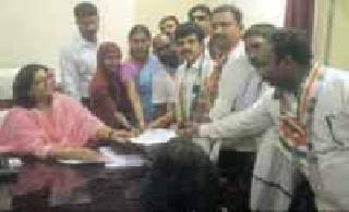 Wrong statement about constitution | संविधानविषयी चुकीचे विधान