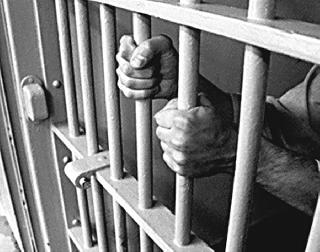 Attempts to kidnap prisoner from CPR | सीपीआरमधून कैद्याच्या अपहरणाचा प्रयत्न Attempts to kidnap prisoner from CPR | सीपीआरमधून कैद्याच्या अपहरणाचा प्रयत्न