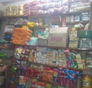 Mercenary robbery at the grocery store | किराणा दुकानावर धाडसी दरोडा Mercenary robbery at the grocery store | किराणा दुकानावर धाडसी दरोडा