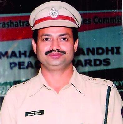 Krishnaprakash's look on Jayantrao | कृष्णप्रकाश यांचा जयंतरावांवर निशाणा