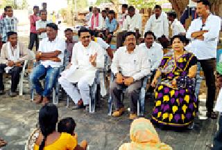 The question of Khapri rehabilitation will be implemented | खापरी पुनर्वसनाचा प्रश्न मार्गी लावणार The question of Khapri rehabilitation will be implemented | खापरी पुनर्वसनाचा प्रश्न मार्गी लावणार